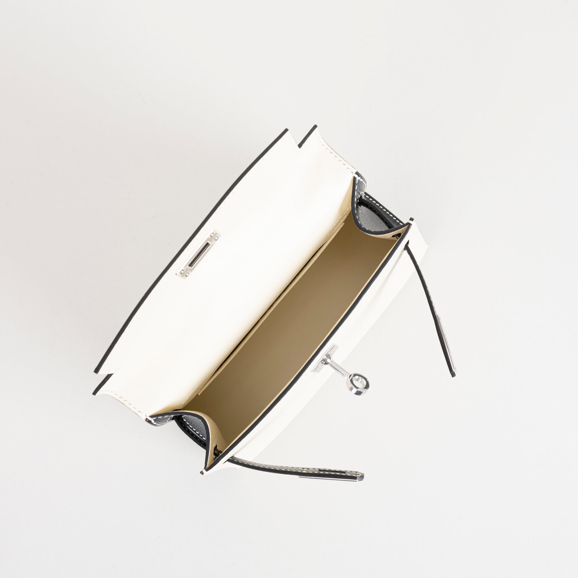 MINI KELLY II (20) CHEVRE LEATHER HORSESHOE STAMP (HSS) CRAIE & NOIR (BLACK) WITH PALLADIUM HARDWARE (PHW)