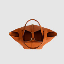 PICOTIN 22 LOCK CLEMENCE LEATHER ORANGE WITH GOLD HARDWARE (GHW)