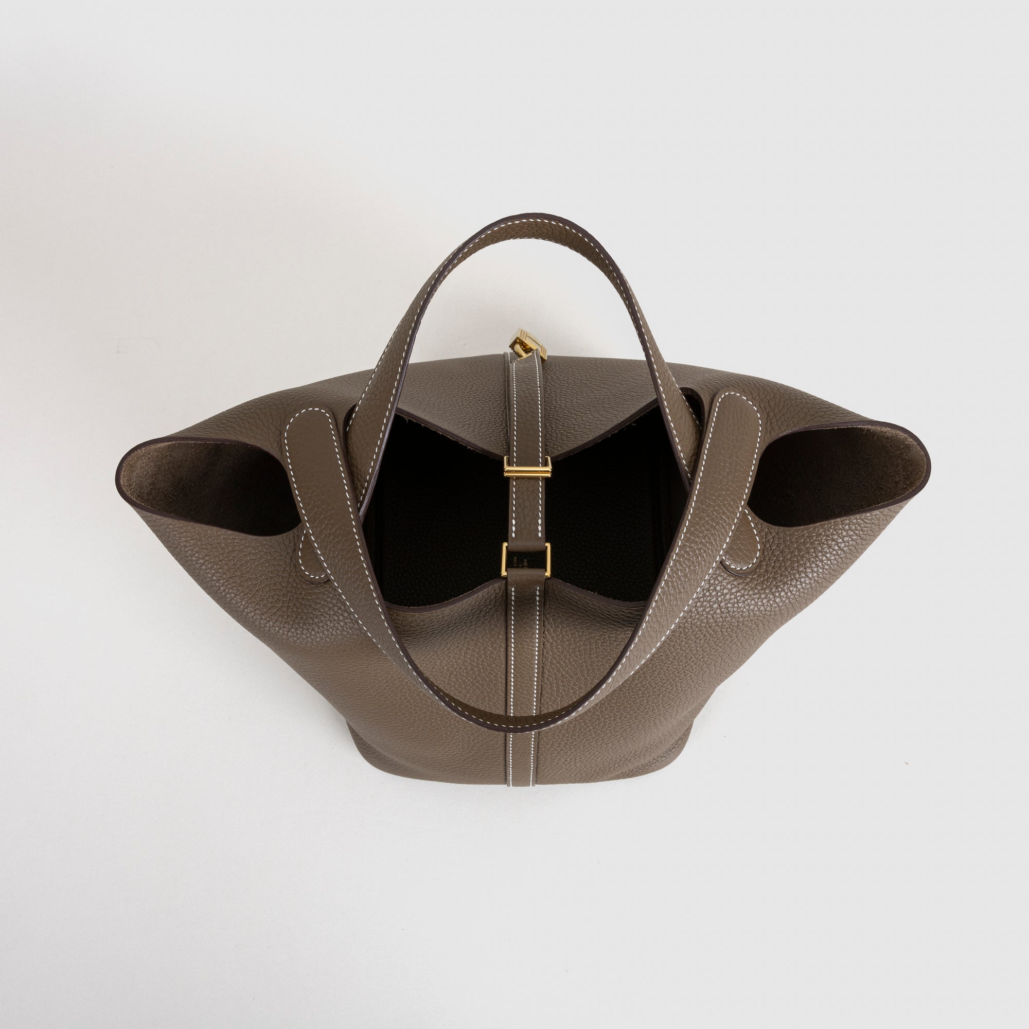 PICOTIN 22 LOCK CLEMENCE LEATHER ETOUPE WITH GOLD HARDWARE (GHW)