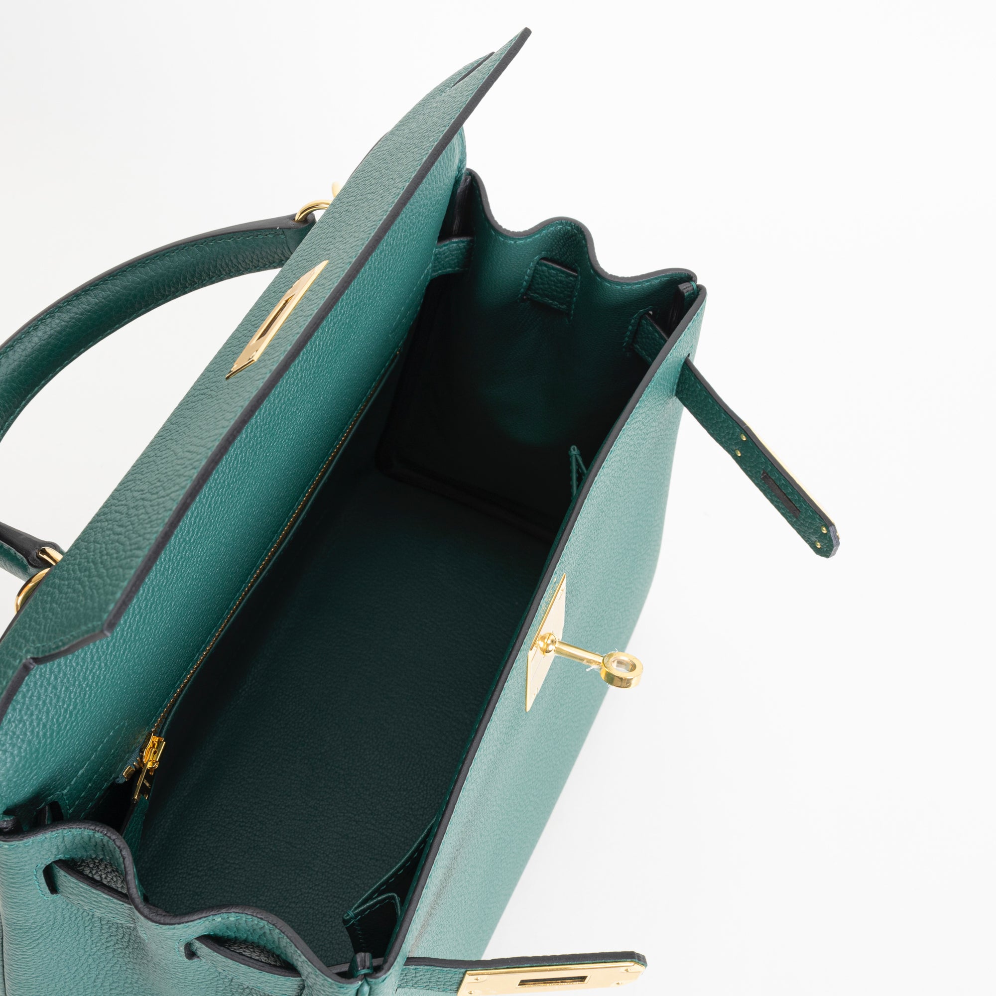 KELLY 28 TOGO LEATHER MALACHITE WITH GOLD HARDWARE (GHW)