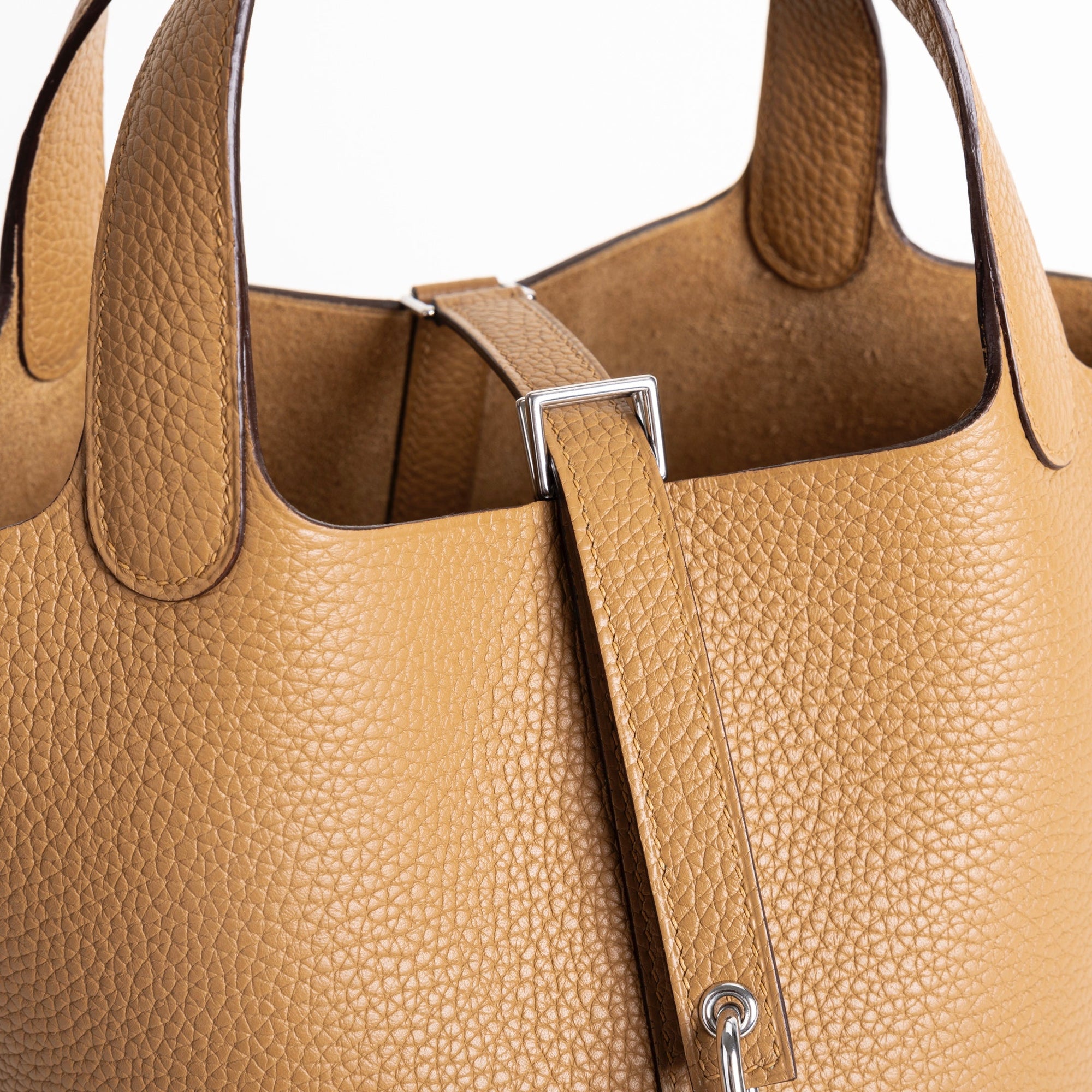 PICOTIN 18 LOCK CLEMENCE LEATHER BISCUIT WITH PALLADIUM HARDWARE (PHW)