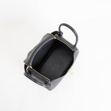 LINDY 26 CLEMENCE LEATHER NOIR (BLACK) WITH GOLD HARDWARE (GHW)