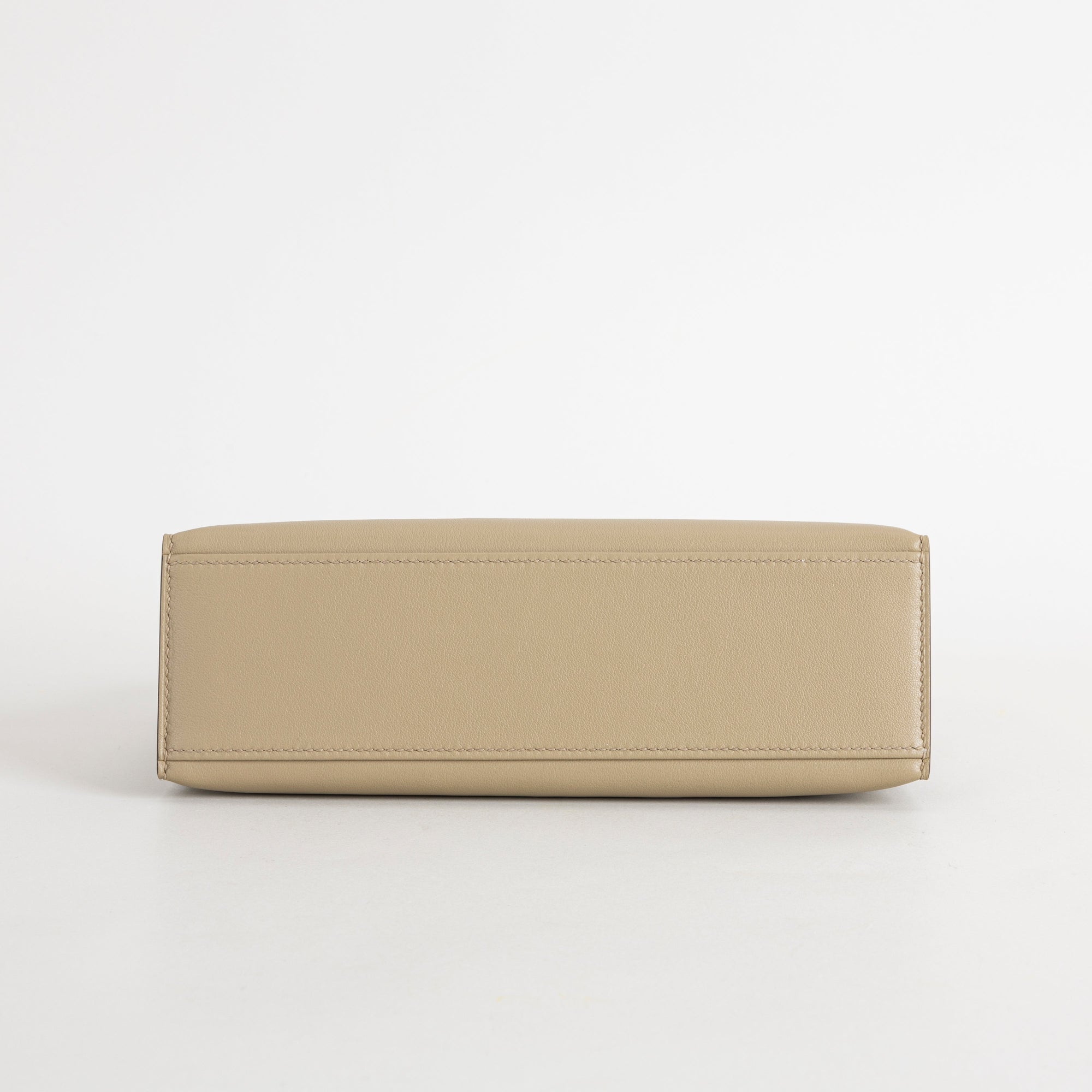 KELLY POCHETTE SWIFT LEATHER BEIGE MARFA WITH GOLD HARDWARE (GHW)