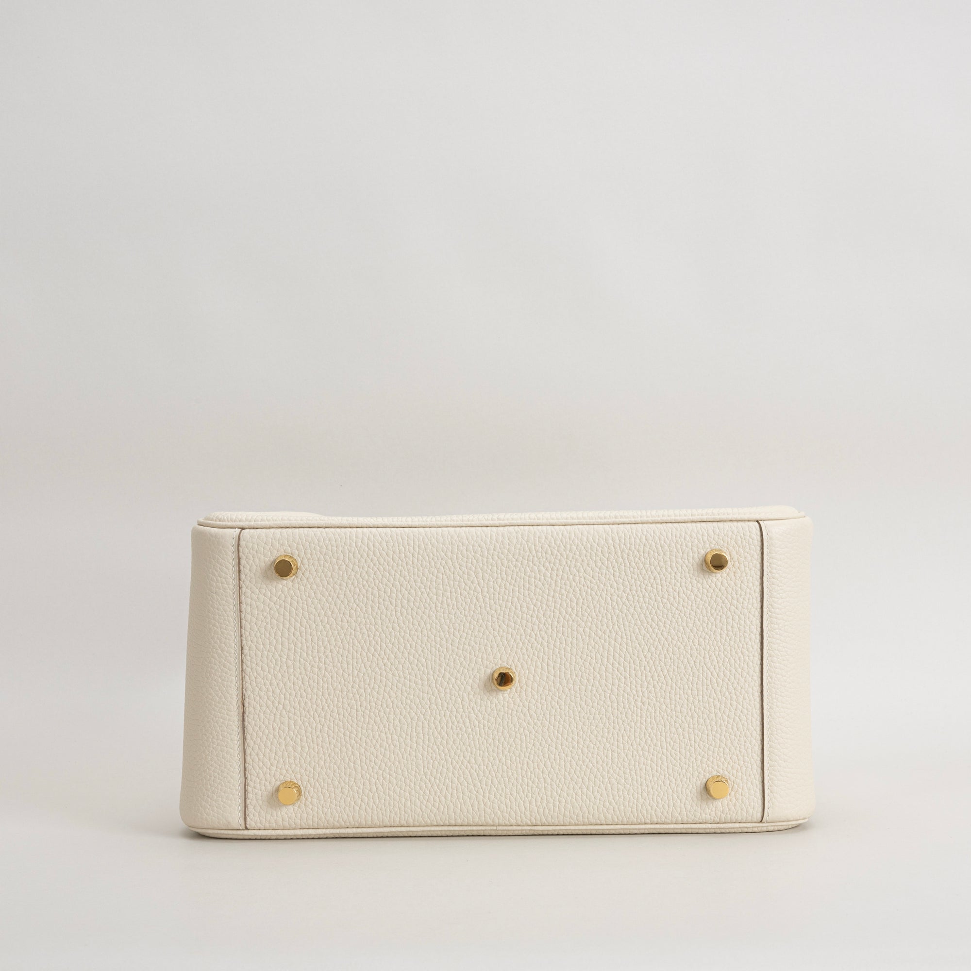 LINDY 26 CLEMENCE LEATHER BETON WITH GOLD HARDWARE (GHW)