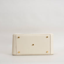 LINDY 26 CLEMENCE LEATHER BETON WITH GOLD HARDWARE (GHW)