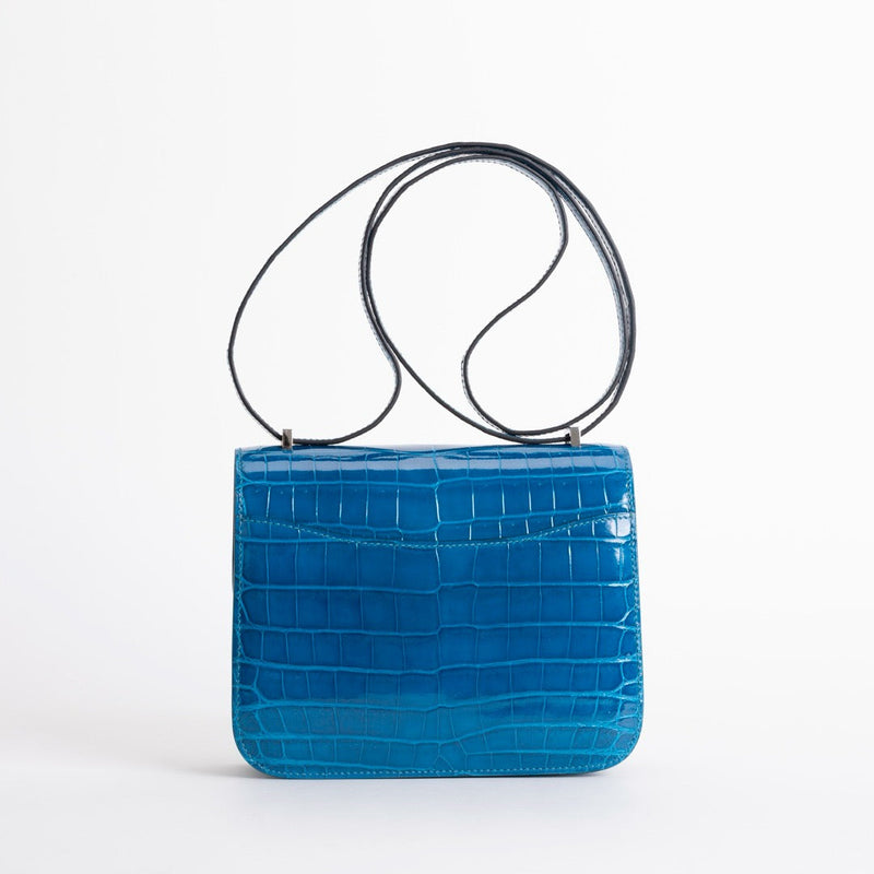 CONSTANCE 18 (MINI) SHINY (LISSE) NILOTICUS CROCODILE LEATHER BLEU IZMIR WITH PALLADIUM HARDWARE (PHW) LIZARD BUCKLE