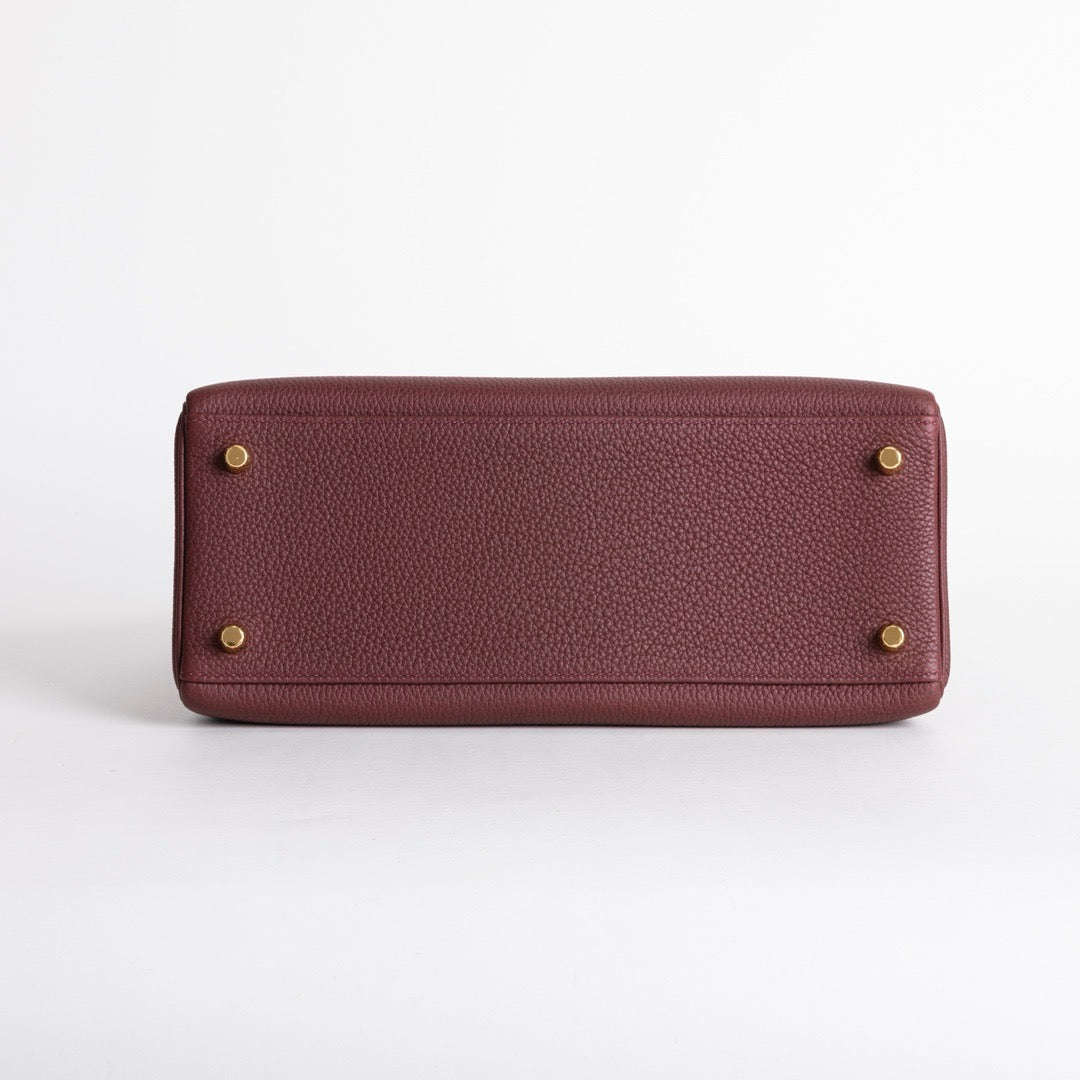 KELLY 28 TOGO LEATHER ROUGE H WITH GOLD HARDWARE (GHW)