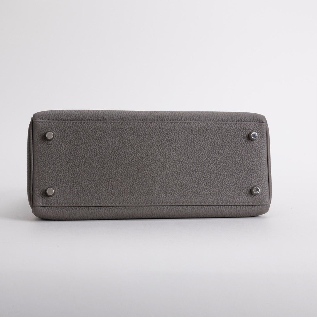 KELLY 28 TOGO LEATHER ETAIN WITH PALLADIUM HARDWARE (PHW)