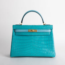 KELLY 32 MATTE NILOTICUS CROCODILE LEATHER HORSESHOE STAMP (HSS) BI-COLOR BLEU PAON & BLEU SAINT CYR WITH GOLD HARDWARE (GHW)