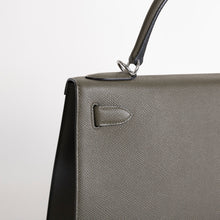 KELLY 28 EPSOM LEATHER VERT DE GRIS WITH PALLADIUM HARDWARE (PHW)