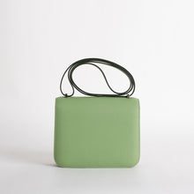 CONSTANCE 18 (MINI) EPSOM LEATHER VERT CRIQUET WITH MARQUETTE HARDWARE (MHW)