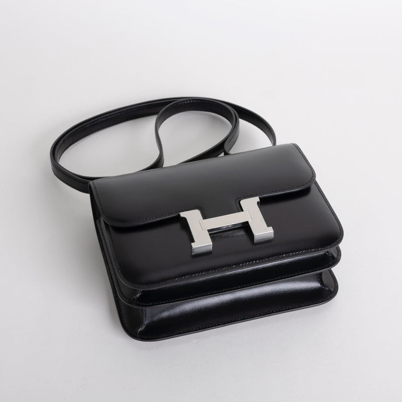 CONSTANCE 18 (MINI) BLACK BOX CALF LEATHER WITH PALLADIUM HARDWARE (PHW)