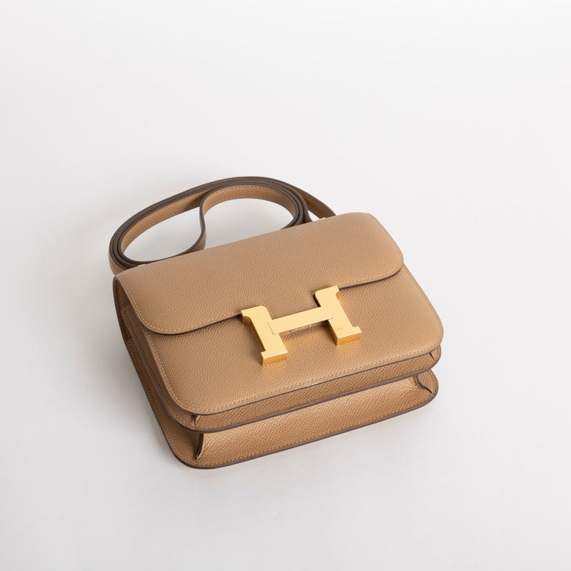 CONSTANCE 18 (MINI) EPSOM LEATHER CHAI WITH GOLD HARDWARE (GHW)