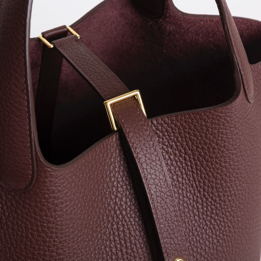 PICOTIN 18 LOCK CLEMENCE LEATHER ROUGE SELLIER WITH GOLD HARDWARE (GHW)