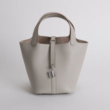PICOTIN 18 LOCK CLEMENCE LEATHER GRIS PALE WITH PALLADIUM HARDWARE (PHW)