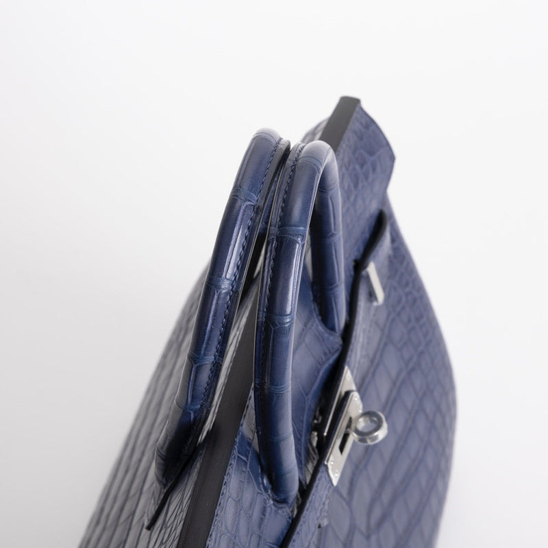 BIRKIN 25 MATTE MISSISSIPPIENSIS ALLIGATOR LEATHER BLEU DE MALTE WITH PALLADIUM HARDWARE (PHW)