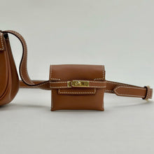 KELLY MOOVE SWIFT LEATHER GOLD WITH GOLD HARDWARE (GHW)