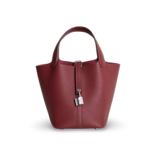 PICOTIN 18 LOCK CLEMENCE LEATHER ROUGE H WITH PALLADIUM HARDWARE (PHW)