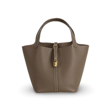 PICOTIN 22 LOCK CLEMENCE LEATHER ETOUPE WITH GOLD HARDWARE (GHW)