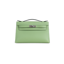 KELLY POCHETTE SWIFT LEATHER VERT CRIQUET WITH PALLADIUM HARDWARE (PHW)